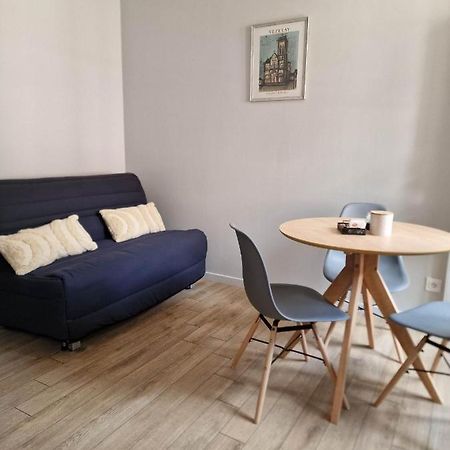 Appartement Au Coeur De Vezelay - Galerie 10 Dış mekan fotoğraf
