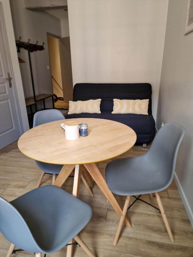 Appartement Au Coeur De Vezelay - Galerie 10 Dış mekan fotoğraf