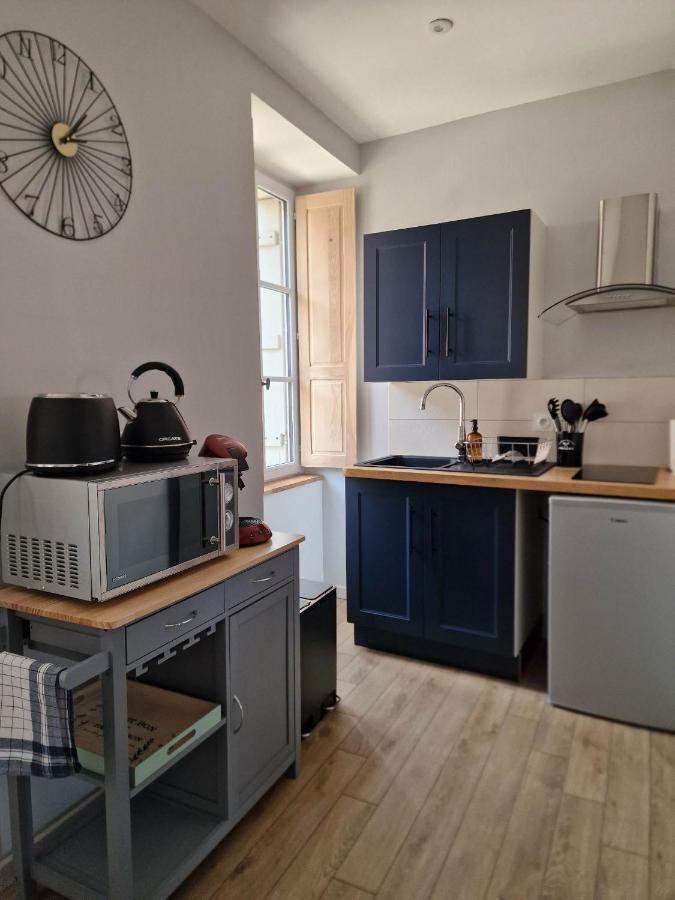 Appartement Au Coeur De Vezelay - Galerie 10 Dış mekan fotoğraf